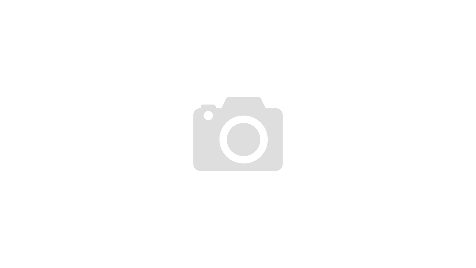 No photo